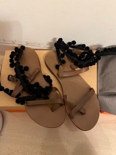 (Category: ) located in . Submitted by barora (Listing ID 1445280269, Image 1). Description: .