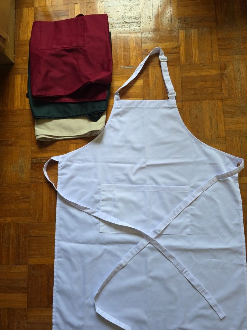 White Apron with Pocket489655758142187520