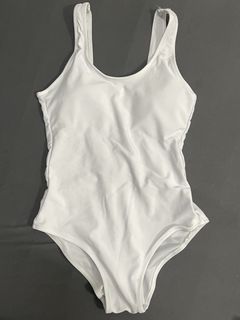 (Category: ) located in . Submitted by primo.clothing.finds (Listing ID 1445400237, Image 1). Description: .