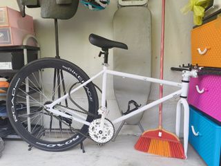 (Category: ) located in . Submitted by minkyawthi69311 (Listing ID 1445333568, Image 1). Description: .