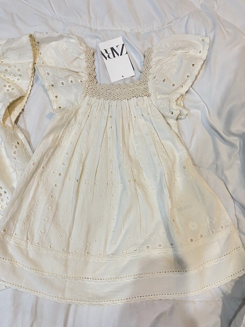 Zara kids dress (Category: Babies & Kids Fashion) located in Cabanatuan. Submitted by lovetohoard (Listing ID 1445414809, Image 2). Description: 3-4T.