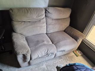 (Category: ) located in . Submitted by carlos.angelique (Listing ID 1445420863, Image 1). Description: .