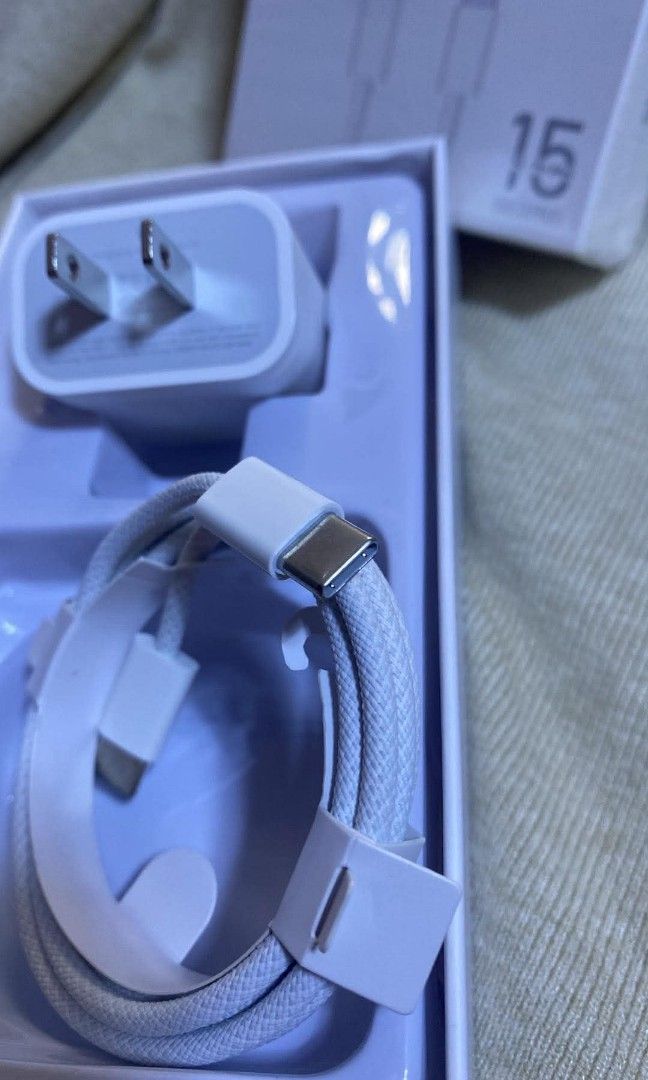 35W USB-C ADAPTER USB-C to c cable charger (Category: Chargers & Cables) located in Manila. Submitted by pricious (Listing ID 1445570448, Image 2). Description: .