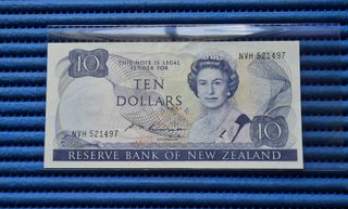 Queen Elizabeth II, QE2 COLLECTION  Collection item 2
