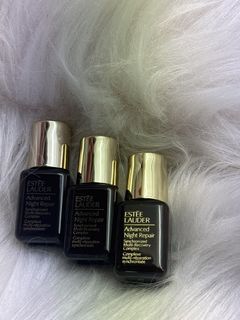 (Category: ) located in . Submitted by cosmeticsdeals (Listing ID 1445537939, Image 1). Description: .