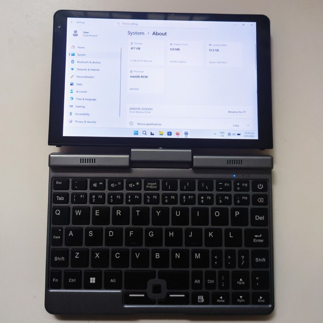 8 inch Super Compact Laptop490361052349091840