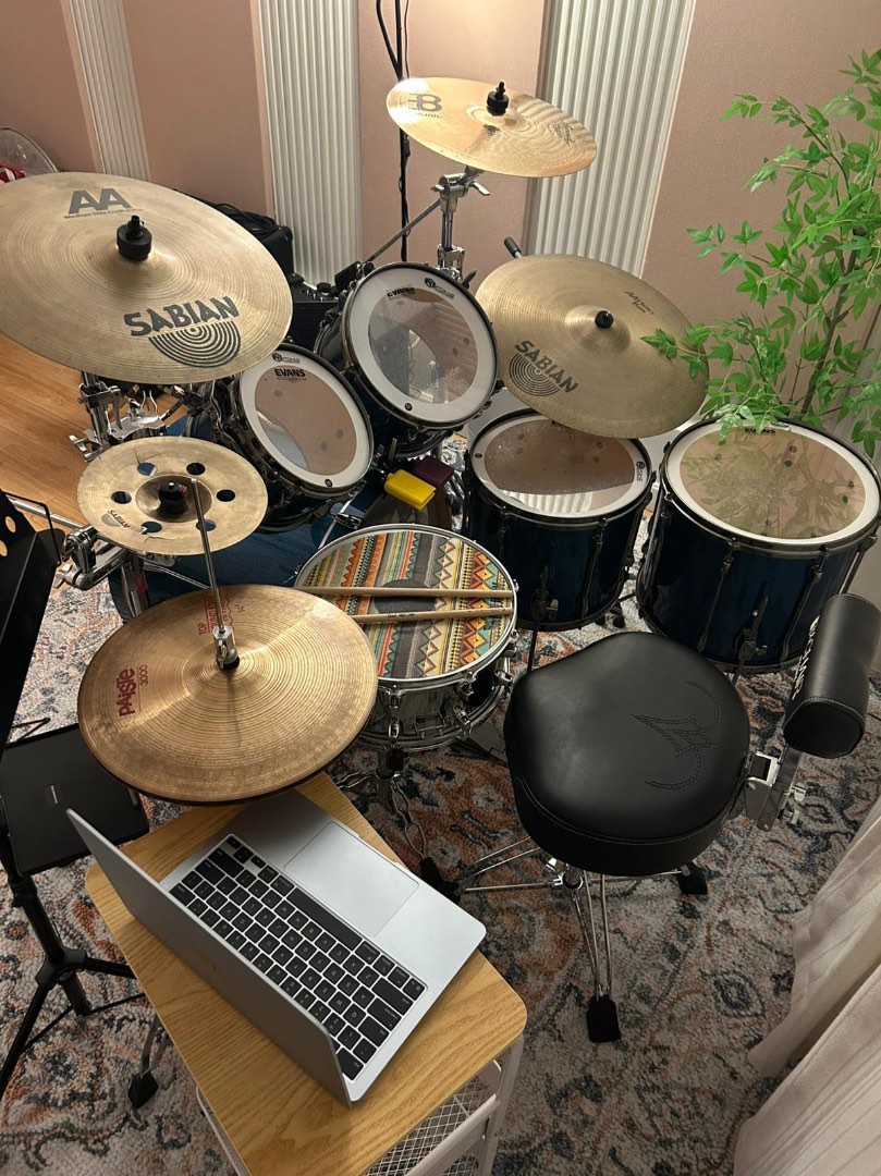 (分類:)位於 。 由 drummusicf13820 提交(商品編號 1402116109,圖片 1)。簡介: 。