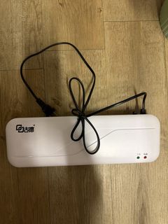 Laminator (Adapter Required)502910582407178240