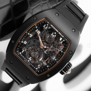(Category: ) located in . Submitted by 0000watchcollectsg (Listing ID 1445495879, Image 1). Description: .