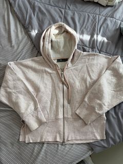 (Category: ) located in . Submitted by mysuclothing (Listing ID 1445459344, Image 1). Description: .