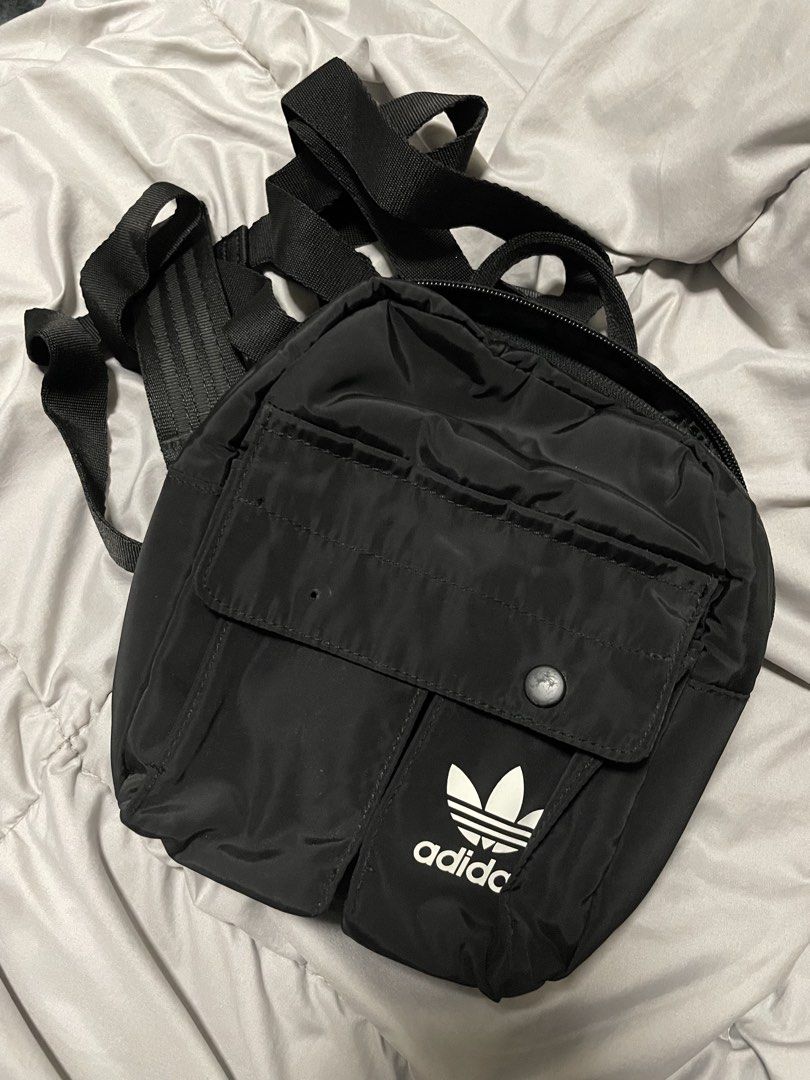 adidas black backpack handle on front Striker 3 while slip adidas Originals BACKPACK UNISEX -