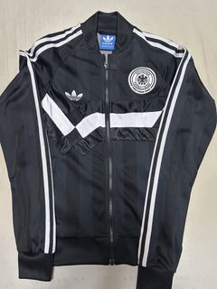(Category: ) located in . Submitted by ssport (Listing ID 1445452817, Image 1). Description: .