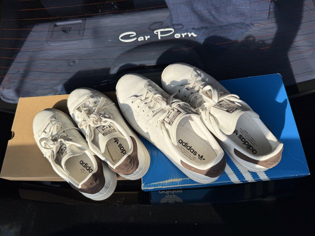 Adidas Stan Smith White Brown Sneakers (Category: Sneakers) located in San Pedro. Submitted by chenramirez (Listing ID 1445594199, Image 2). Description: - Authentic Adidas Stan Smith sneakers - Couple Shoes - Classic white with brown heel detail - Size: 10 US Men's and 5 1/2 Women - Includes original box - Ideal for everyday casual wear.
