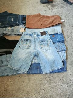 (Category: ) located in . Submitted by kylerikathriftshop101010 (Listing ID 1445586144, Image 1). Description: .