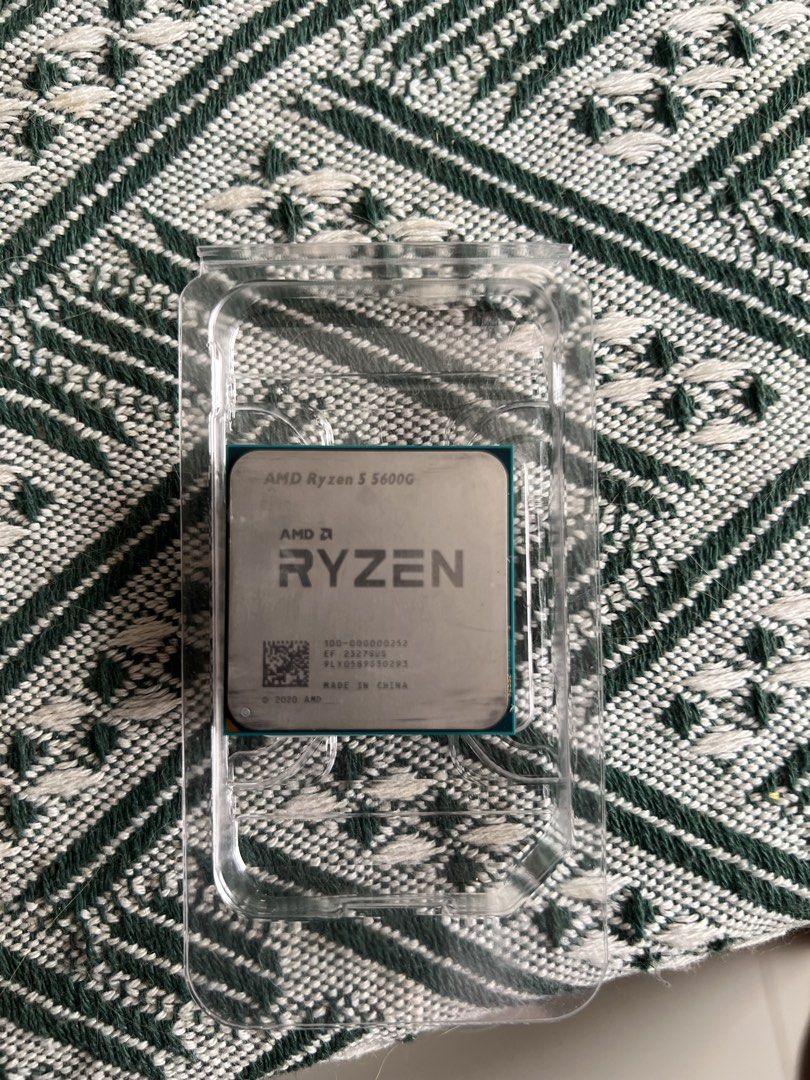AMD Ryzen 5 5600G Processor490227785783715841