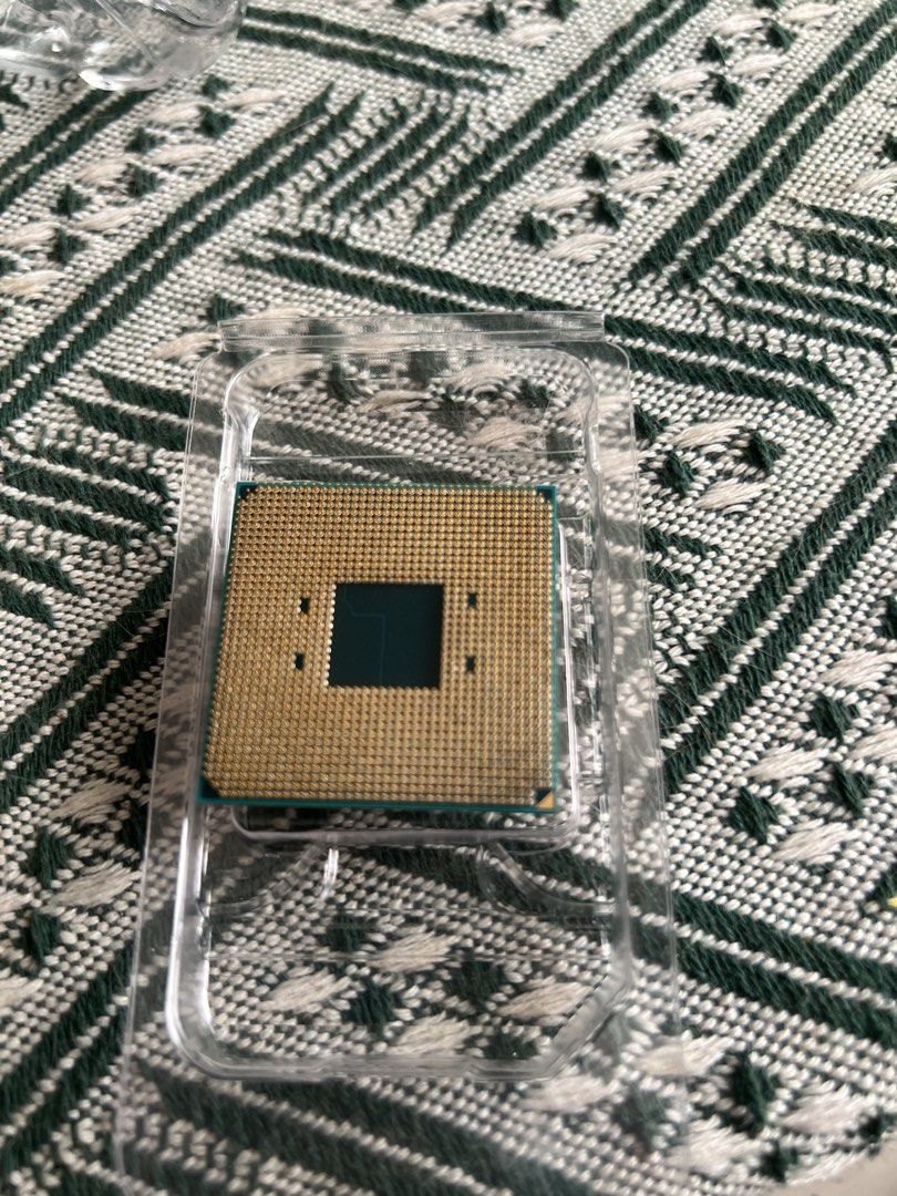 AMD Ryzen 5 5600G Processor490227785783715840