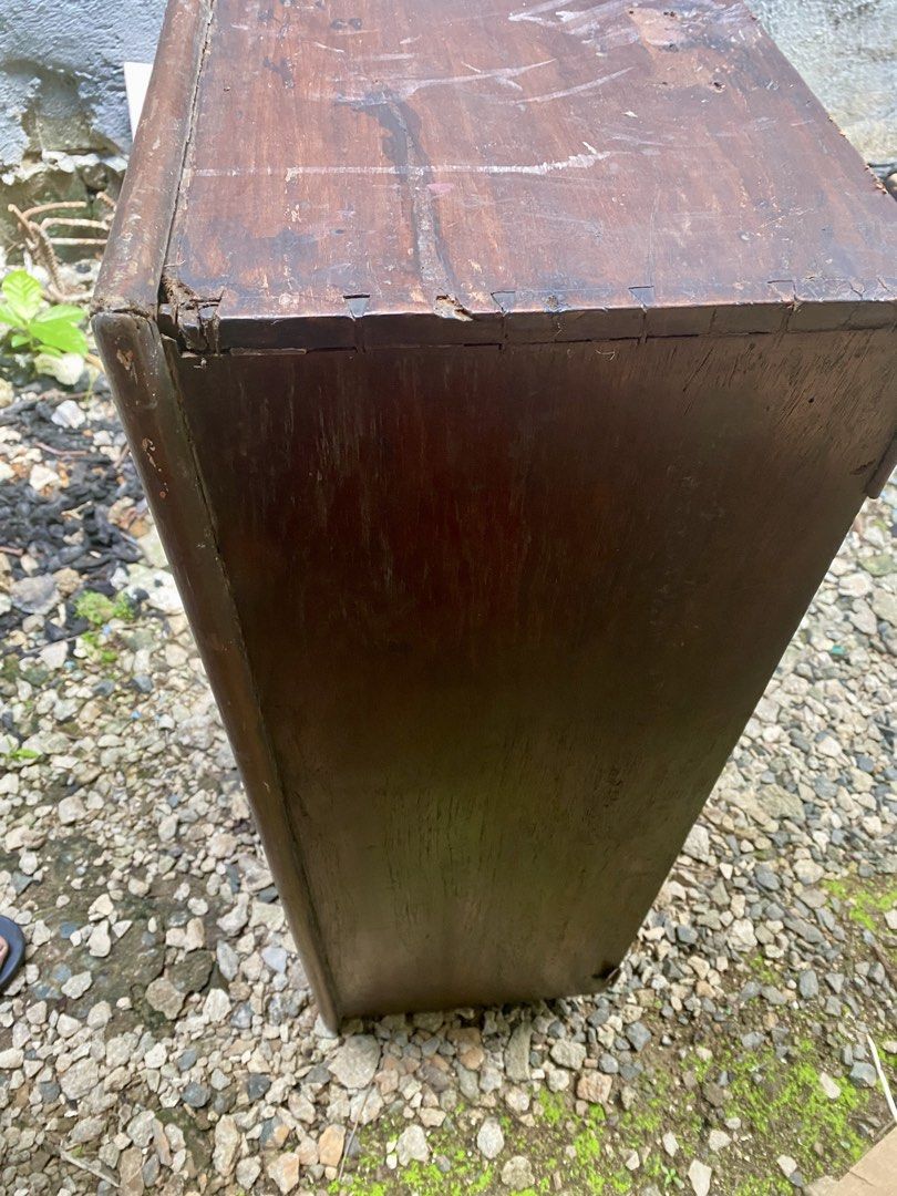 Antique Vintage Heavy Baul (Category: Other Home Furniture) located in Paranaque City. Submitted by evo_s (Listing ID 1445603303, Image 2). Description: Vintage Baul For pick up at: Christine Village, dela Paz Pasig or BF Northwest, BF Homes Paranaque.