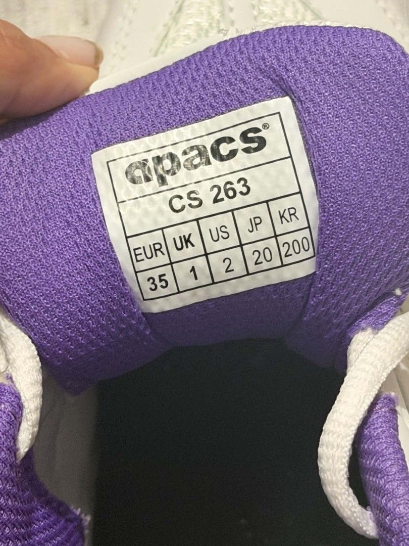 Apacs badminton shoes without box - slightly nego (Category: Other Sports Equipment and Supplies) located in Manila. Submitted by josephruss25701 (Listing ID 1445527497, Image 3). Description: used twice, good as new.