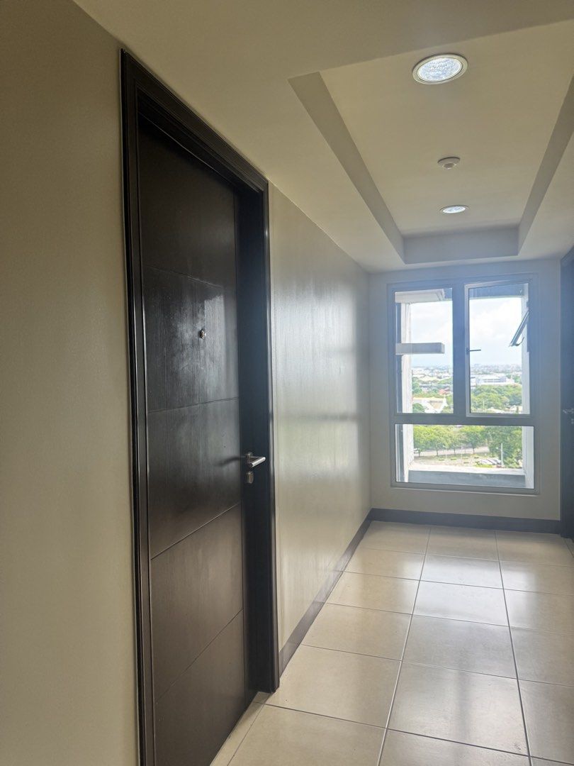 Arca south condo for rent (Category: Apartments & Condos) located in Manila. Submitted by brightcloud.0142cc (Listing ID 1445442640, Image 2). Description: FOR RENT! Avida Vireo Towers- Arca South Tower 2 - 15th floor 2br- Bare Unit (53.3sqm) P38k/month Inclusive of condo dues 2 months deposit 1 month advance ▪️Minimum 1 year guaranteed contract ▪️Postdated Check required ▪️No parking *Note: We will install AC,heater and range-hood if the client 