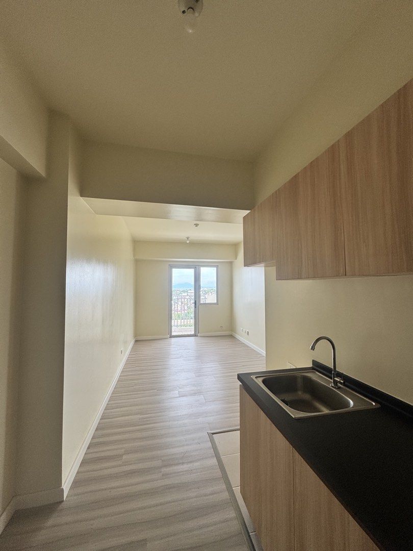 Arca south condo for rent (Category: Apartments & Condos) located in Manila. Submitted by brightcloud.0142cc (Listing ID 1445442640, Image 3). Description: FOR RENT! Avida Vireo Towers- Arca South Tower 2 - 15th floor 2br- Bare Unit (53.3sqm) P38k/month Inclusive of condo dues 2 months deposit 1 month advance ▪️Minimum 1 year guaranteed contract ▪️Postdated Check required ▪️No parking *Note: We will install AC,heater and range-hood if the client 