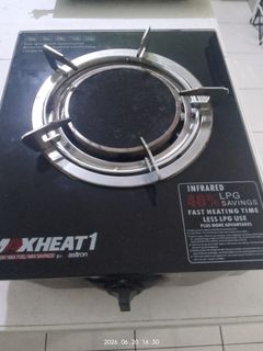 White Westinghouse Gas Range Brand New and Sealed Unit, TV & Home