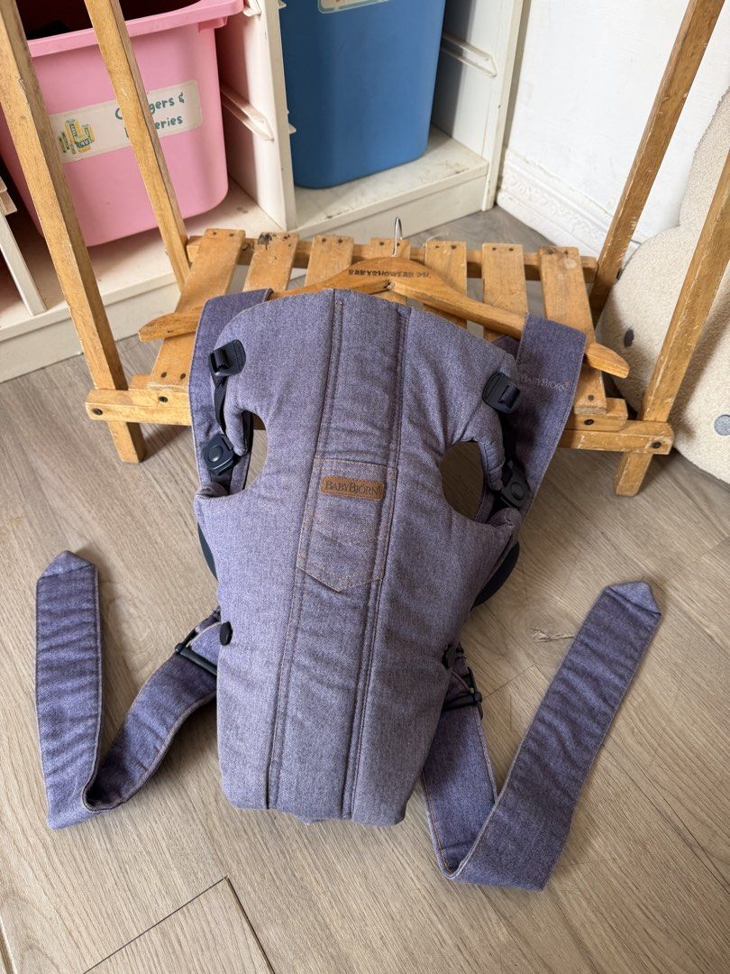 Babybjorn Mini (Category: Carriers & Slings) located in Santa Maria. Submitted by babyshowearph_official (Listing ID 1445424275, Image 1). Description: .