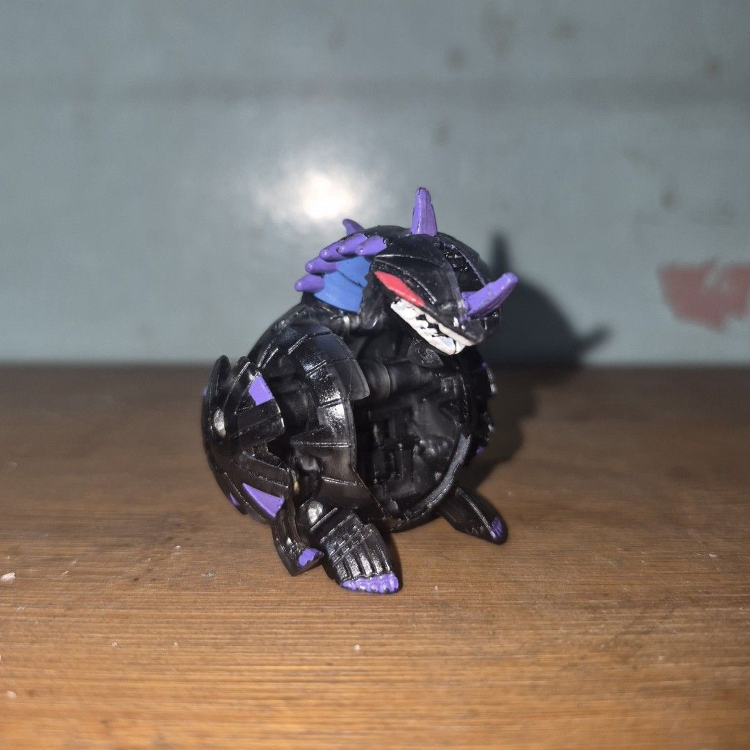 Bakugan Darkus Single Headed Hydranoid Recast (Category: Action & Battle Toys) located in Manila. Submitted by seekerslav71161 (Listing ID 1445433142, Image 1). Description: Functional and still good condition Courier: J&T Express/Lalamove Payment: GCash DM for inquiries.