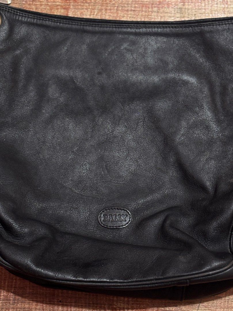 Bally Black Leather Hobo Bag/ Shoulder Bag (Category: Luxury Bags & Wallets) located in Bacolod City. Submitted by money_maker06 (Listing ID 1445482015, Image 2). Description: Bally Hobo Bag / Shoulder Bag •Authentic/Legit •Vintage •Size: Large •Condition: Good •Issue: Just a normal sign of used •Price: 1999 .