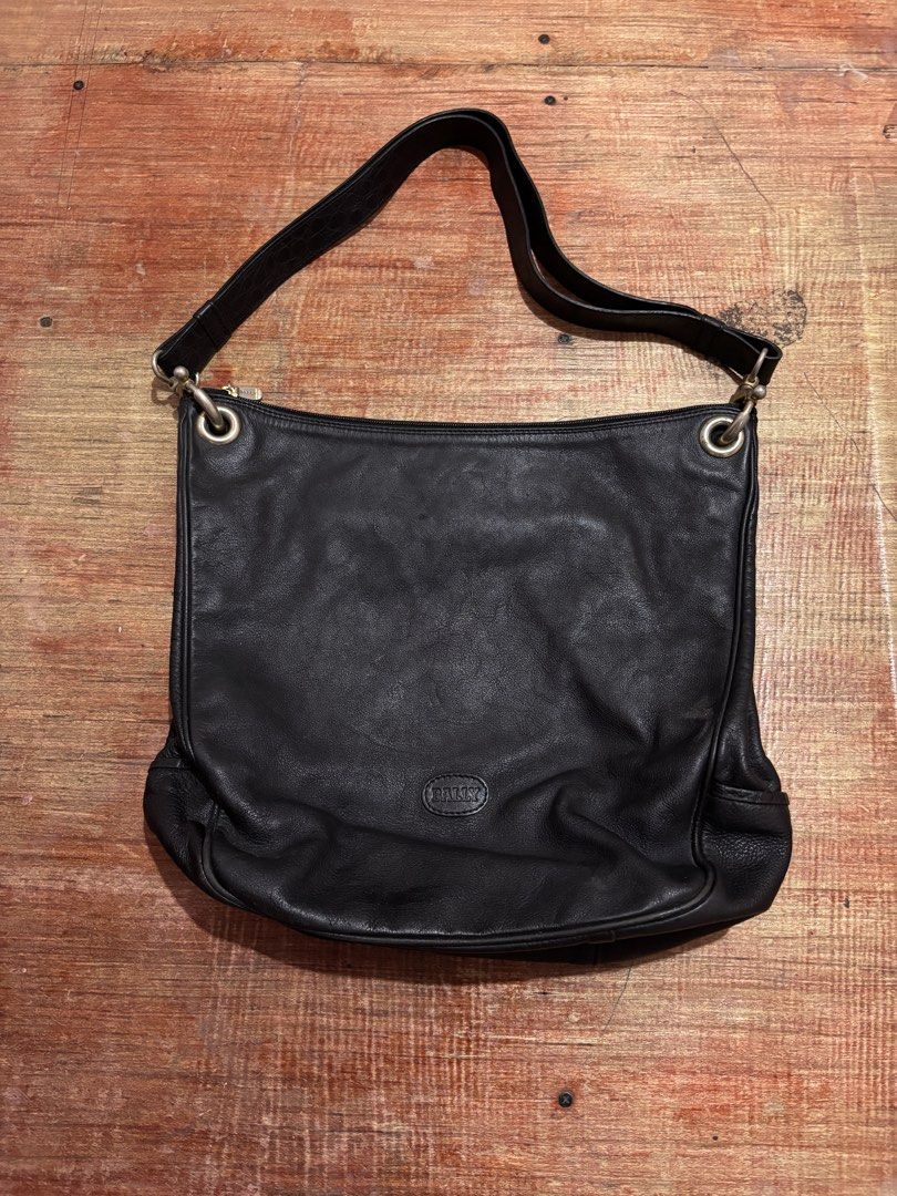 Bally Black Leather Hobo Bag/ Shoulder Bag (Category: Luxury Bags & Wallets) located in Bacolod City. Submitted by money_maker06 (Listing ID 1445482015, Image 1). Description: Bally Hobo Bag / Shoulder Bag •Authentic/Legit •Vintage •Size: Large •Condition: Good •Issue: Just a normal sign of used •Price: 1999 .