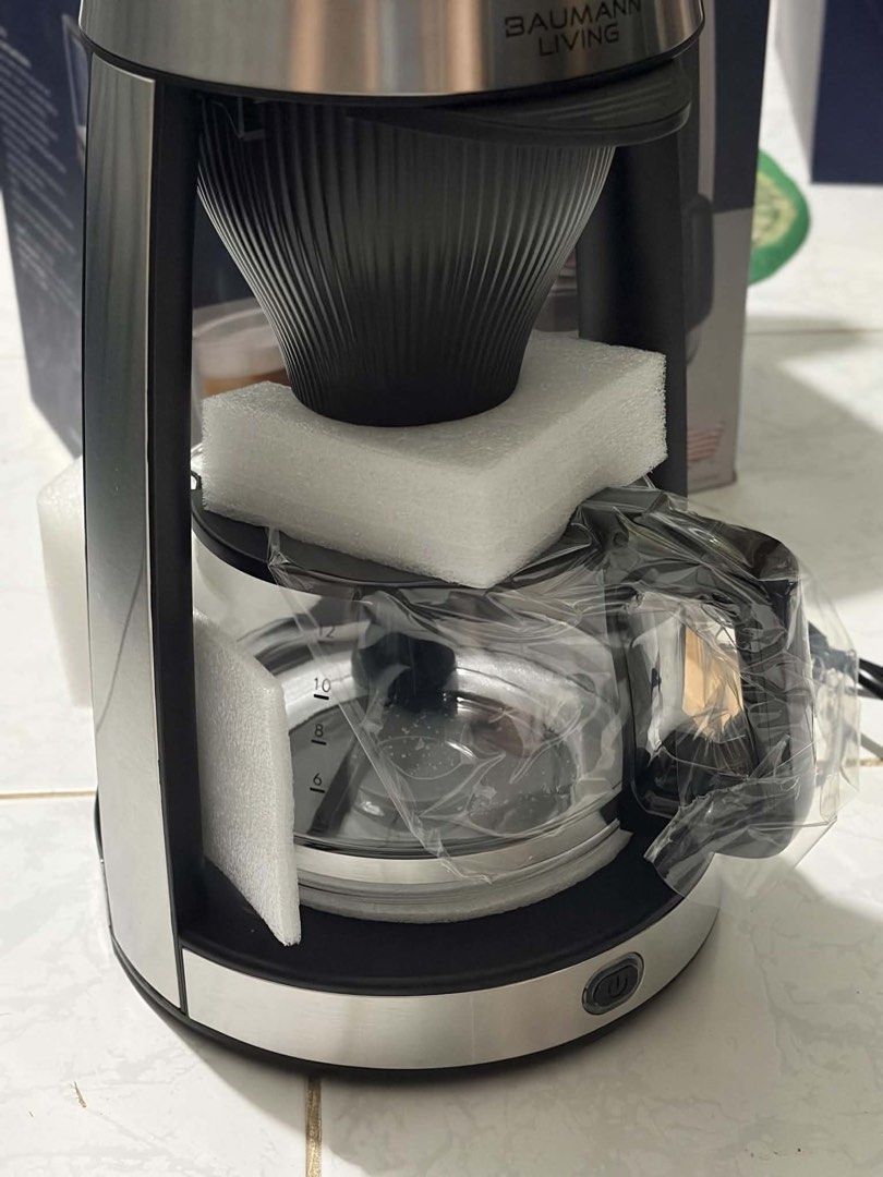 Baumann Living Pour-Over Style Drip Coffee Maker 12 Cups (Category: Coffee Machines & Makers) located in Angeles City. Submitted by bins0717 (Listing ID 1445469102, Image 2). Description: - Baumann Living pour-over style drip coffee maker - Brews up to 12 cups - 1.5L water tank capacity - Removable filter basket for easy cleaning - Wake up to better brewing - Instruction manual included.
