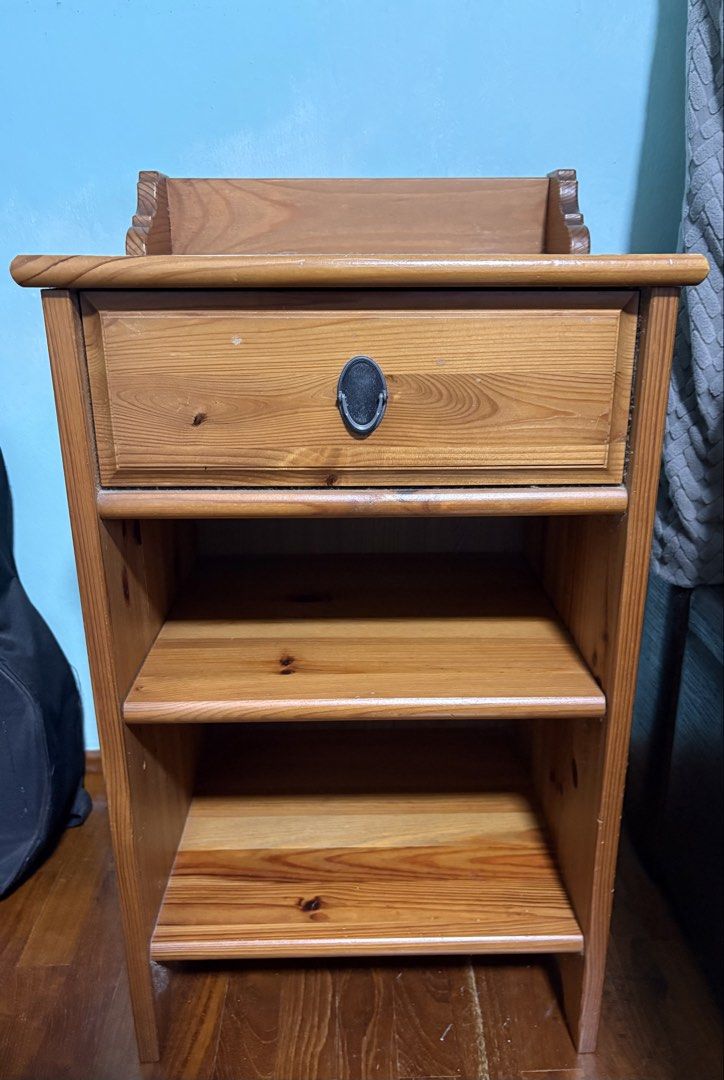 Bedside table (Category: Tables & Sets) located in Singapore. Submitted by l_jjjjjh (Listing ID 1445510180, Image 1). Description: Small bed side table (length x breadth x height: 40cm x 33 cm x 71cm Some minor scratches.
