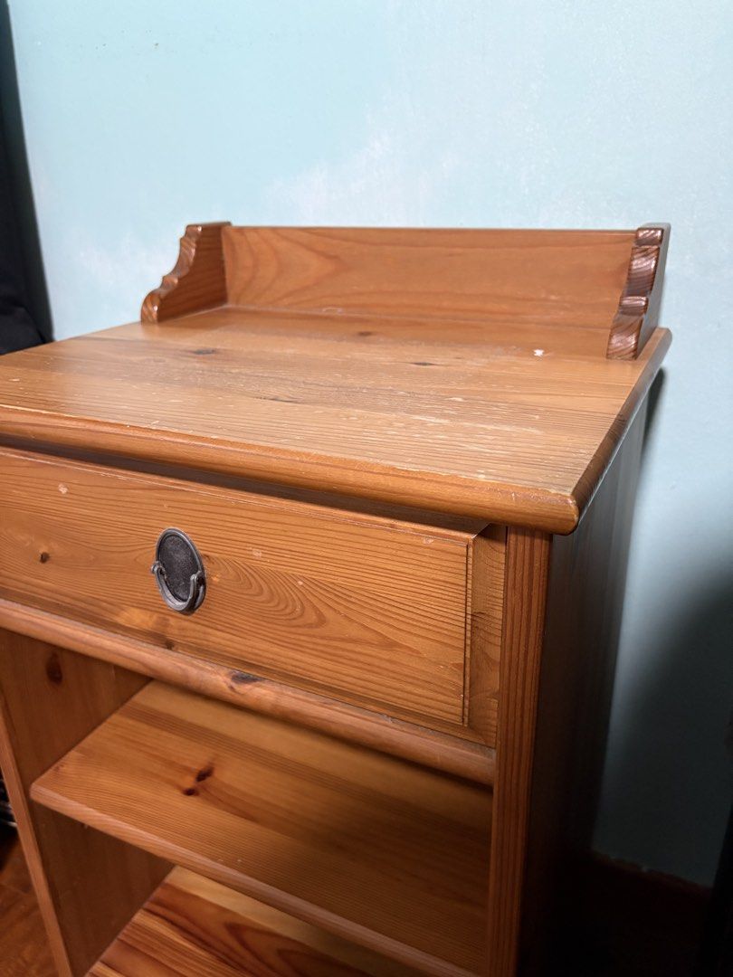 Bedside table (Category: Tables & Sets) located in Singapore. Submitted by l_jjjjjh (Listing ID 1445510180, Image 2). Description: Small bed side table (length x breadth x height: 40cm x 33 cm x 71cm Some minor scratches.