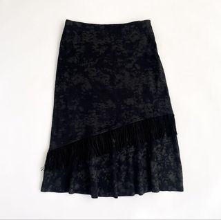 (Category: ) located in . Submitted by h.amor.closet (Listing ID 1445571445, Image 1). Description: .