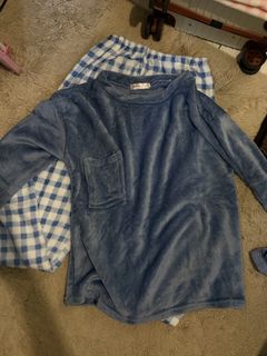 (Category: ) located in . Submitted by backburnerbyniki (Listing ID 1445429405, Image 1). Description: .