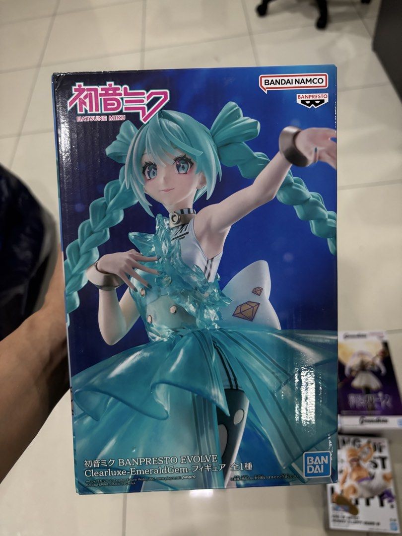 BPEV Hatsune Miku Clearluxe EmeraldGem (Category: Figurines & Statues) located in Mandaluyong City. Submitted by dorofigures (Listing ID 1445424896, Image 1). Description: .