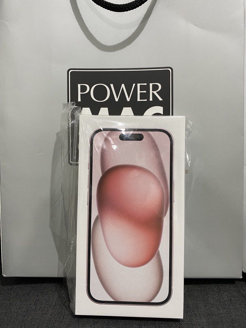 Brandnew iPhone 15 128gb (Category: iPhone 15 Series) located in San Carlos. Submitted by marco1199 (Listing ID 1445524967, Image 2). Description: Brandnew Sealed iPhone 15 128gb 1 year warranty upon Activation ZP/A Local Variant NTC ✅ Below SRP P42,990 ❌🙅🏻‍♀️ Now selling: P36,990 ✅ Open for swap Open for COD.