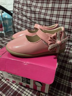 (Category: ) located in . Submitted by l0vingrstore (Listing ID 1445599529, Image 1). Description: .