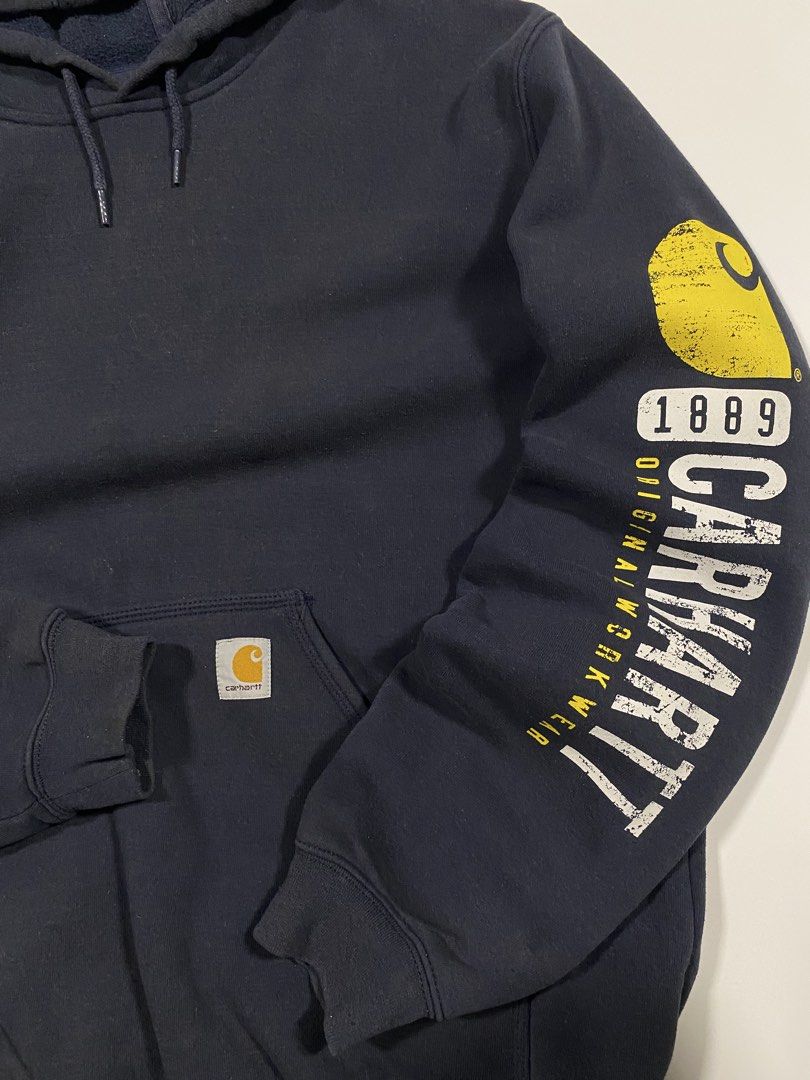 Carhartt Longsleeve with side spell out (Category: Hoodies) located in Dasmarinas. Submitted by ridgeridethrift (Listing ID 1445576916, Image 2). Description: 🚨Carhartt Hoodie With Side crack script 1017810 412 Large on tag Dimensions: Width - 26 Length - 29 Sleeve - 27.5 Verygood Condition: 9/10 - Color rate : 8.5up/10 Issue : minor fade Price: 📥 Buyer will pay shipping fee 📖Read the Caption And Check All Photos Carefully use “zoom in” & “ hi