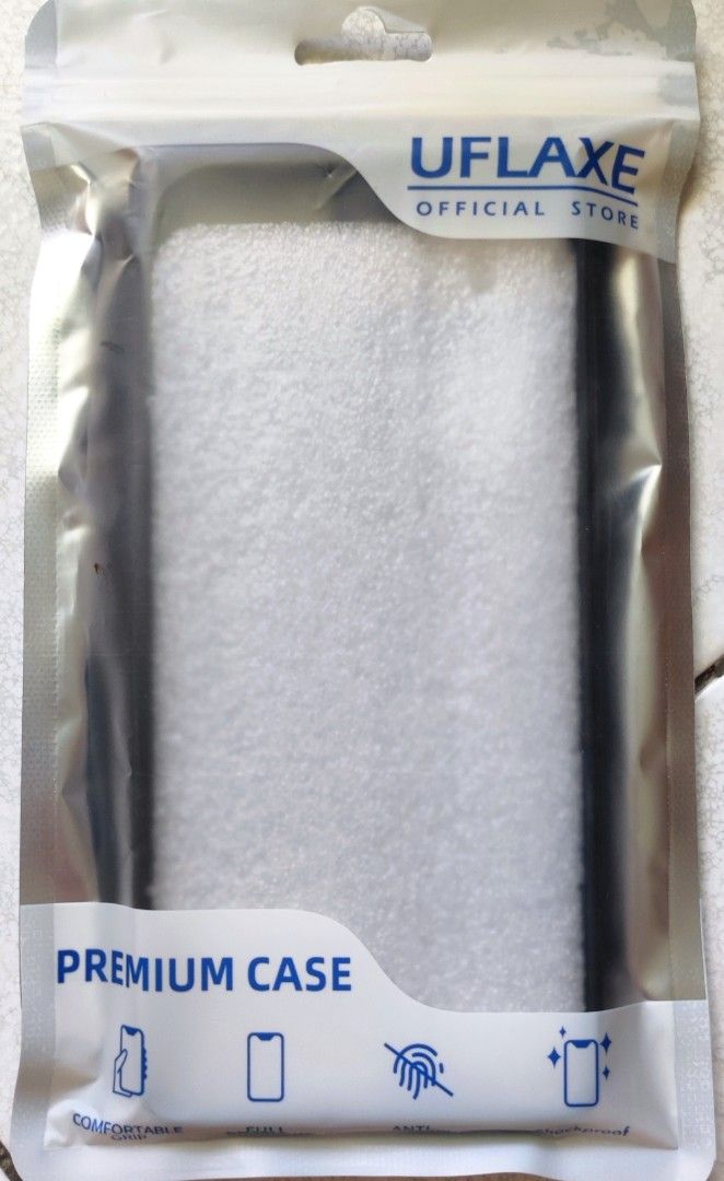 Case (Category: Cases & Covers) located in Gelugor. Submitted by fafashop-888 (Listing ID 1445475697, Image 3). Description: .