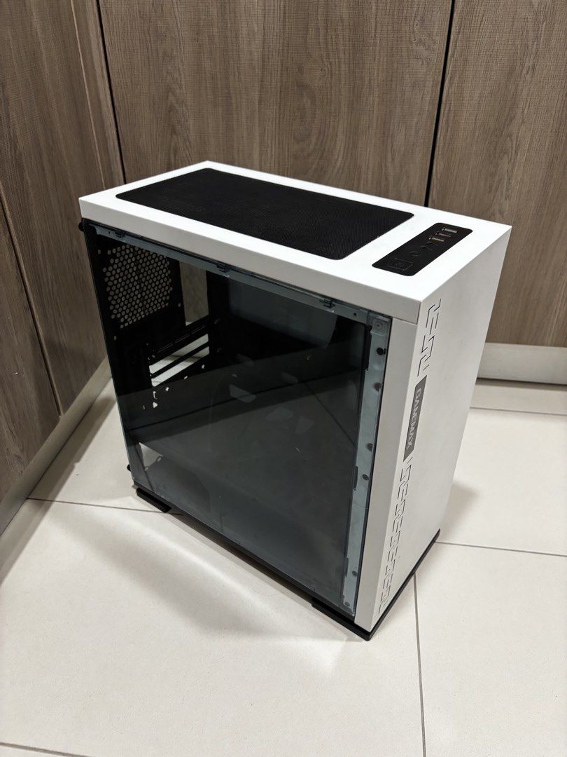 Cheap PC Case to let go490353342095697920