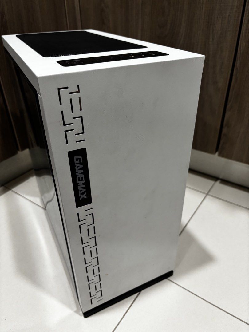 Cheap PC Case to let go490353342095697923