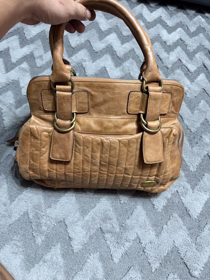 Chloe - Brown Quilted Leather Bay Bag (Category: Shoulder Bags) located in Cavite. Submitted by commoncourtesy (Listing ID 1445421396, Image 3). Description: Authentic Made in italy.