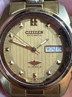 (Category: ) located in . Submitted by preloved_by_ea (Listing ID 1445420434, Image 1). Description: .