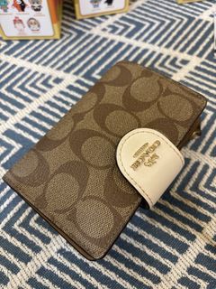 （分類：）位於 。 由 teri_302 提交（商品編號 1445559519，圖片 1）。簡介： 。
