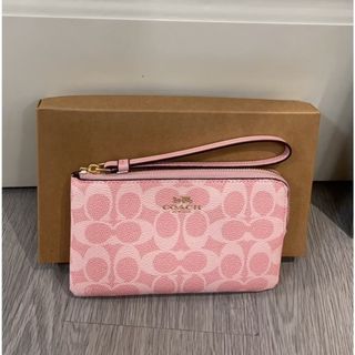 (Category: ) located in . Submitted by worldwidedeals (Listing ID 1445486981, Image 1). Description: .