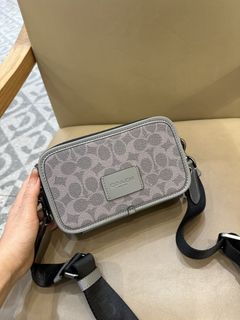 (Category: ) located in . Submitted by premiumoutlets. (Listing ID 1445558083, Image 1). Description: .
