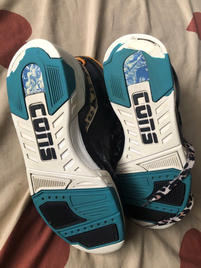 Cons ETX 260 Converse high cut (Category: Sneakers) located in Kidapawan. Submitted by hellxthrift (Listing ID 1445424359, Image 3). Description: Converse Cons EXT 260 high cut This is great for the scenes out there.