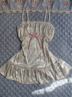 (Category: ) located in . Submitted by lialilly (Listing ID 1445457020, Image 1). Description: .