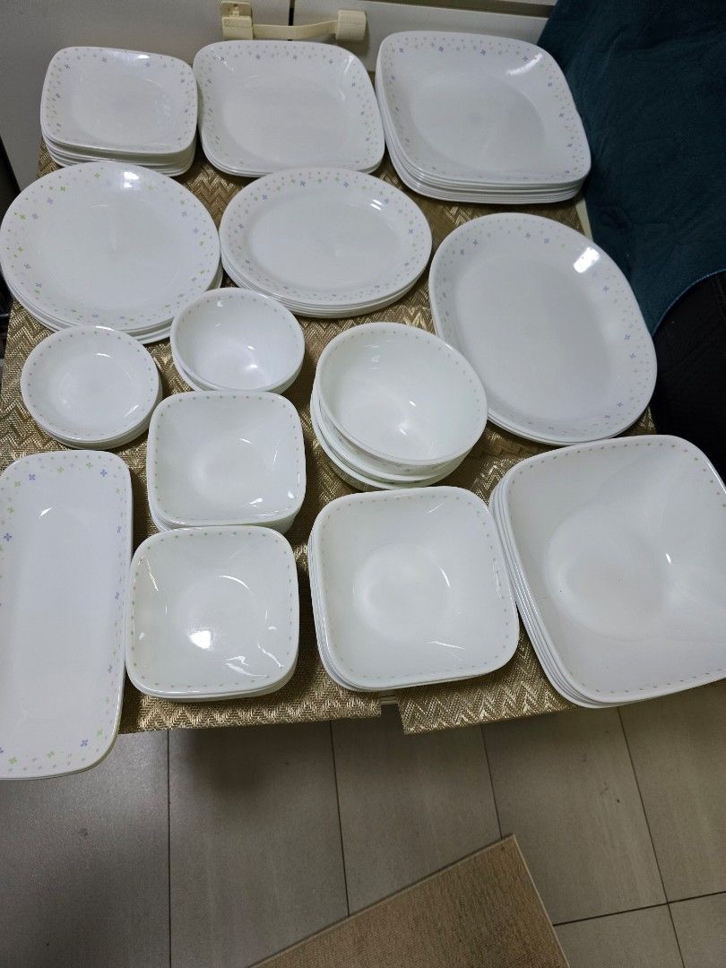 Corelle Set490168070031298562