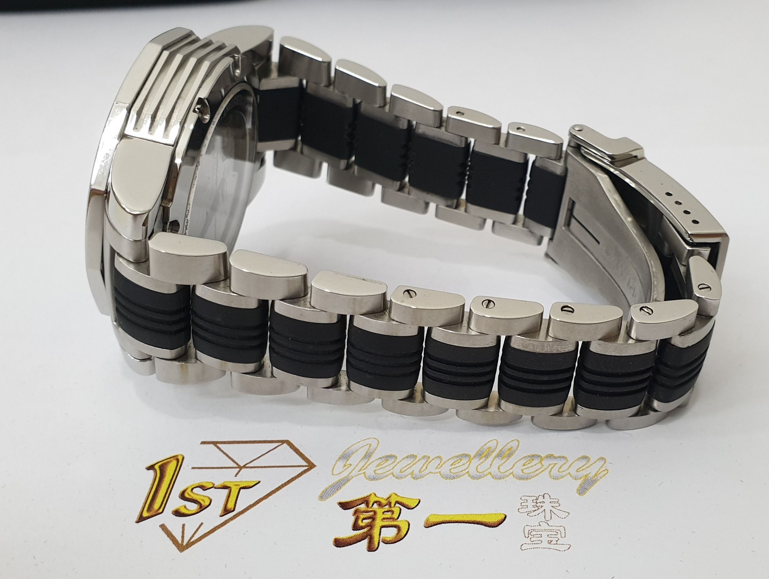 CORUM ADMIRALS CUP (Category: Watches) located in Singapore. Submitted by 1stjewelleryfls (Listing ID 1445489164, Image 3). Description: .